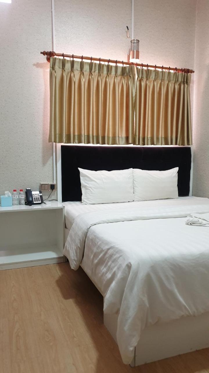 Sy Guesthouse Phnompen Kültér fotó