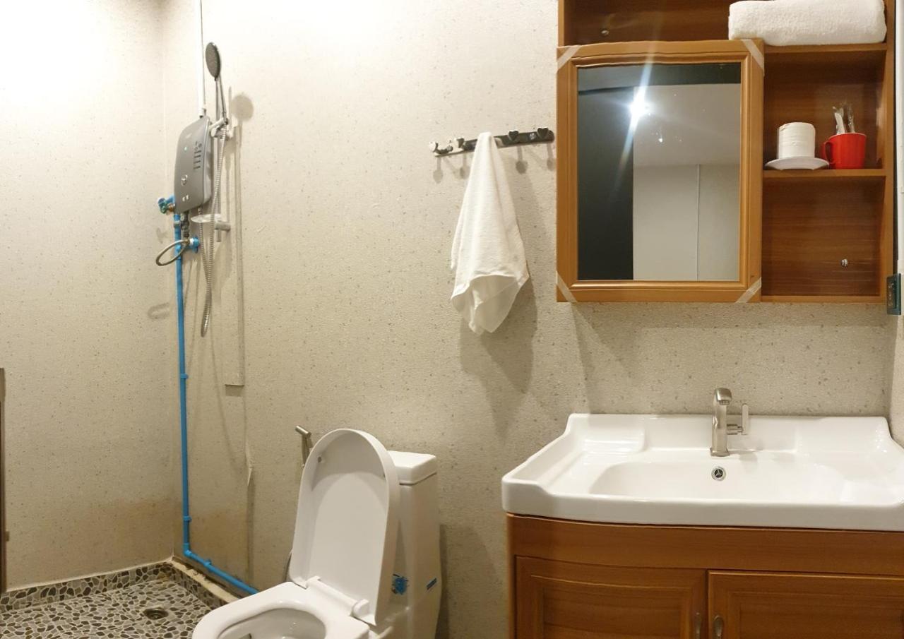 Sy Guesthouse Phnompen Kültér fotó